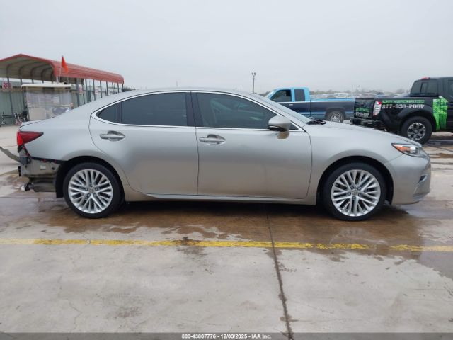 Lexus Es Image 12