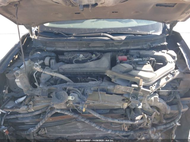 Nissan Rogue S Image 8