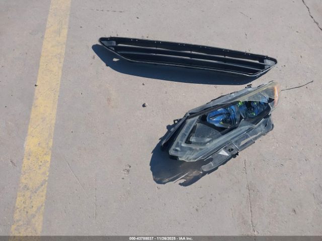 Nissan Rogue S Image 10