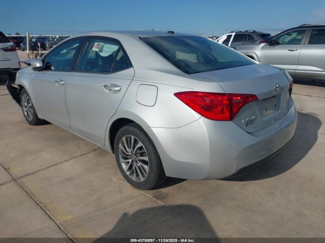 Toyota Corolla Xle Image 14