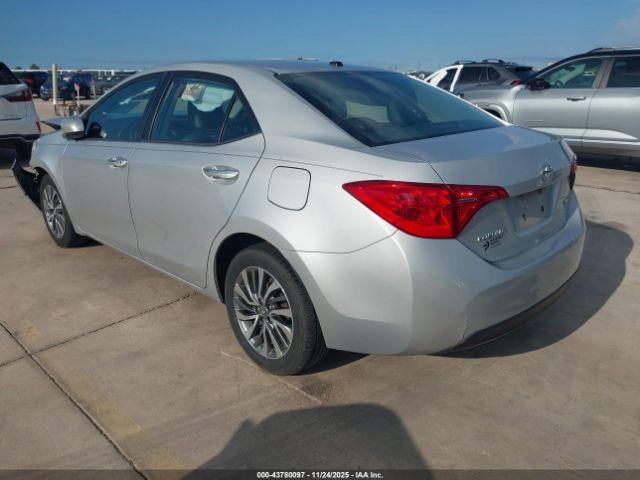 Toyota Corolla Xle Image 14