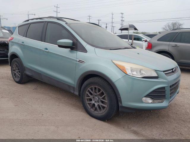  Salvage Ford Escape