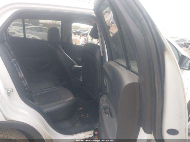 Chevrolet Trax Lt Image 9