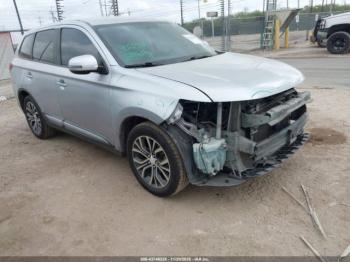  Salvage Mitsubishi Outlander