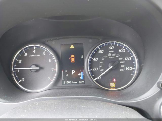 Mitsubishi Outlander Se Image 11