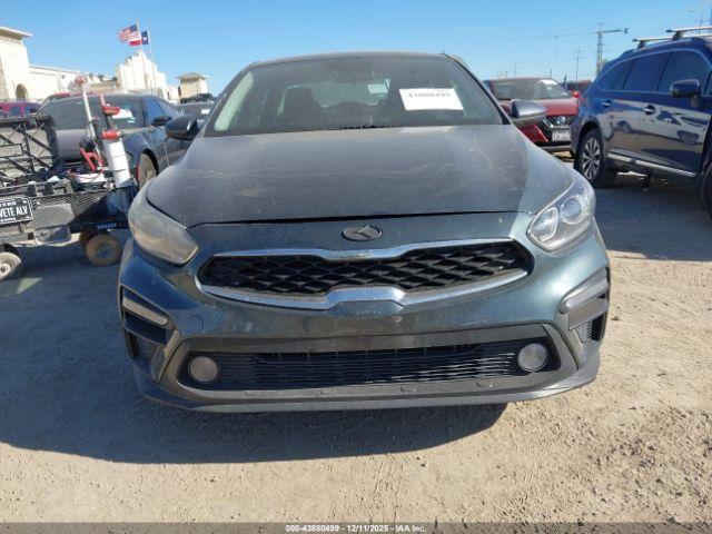 Kia Forte Lxs Image 14