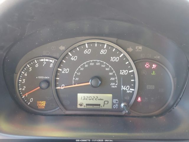 Mitsubishi Mirage Image 9