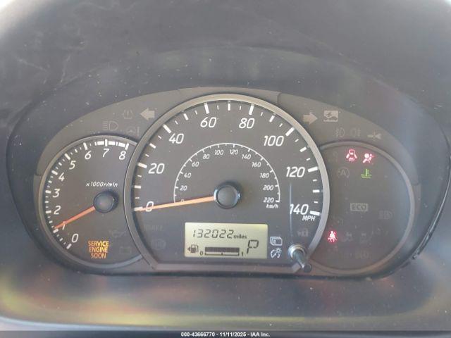 Mitsubishi Mirage Image 9