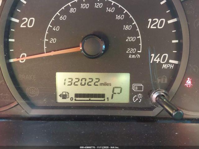 Mitsubishi Mirage Image 11