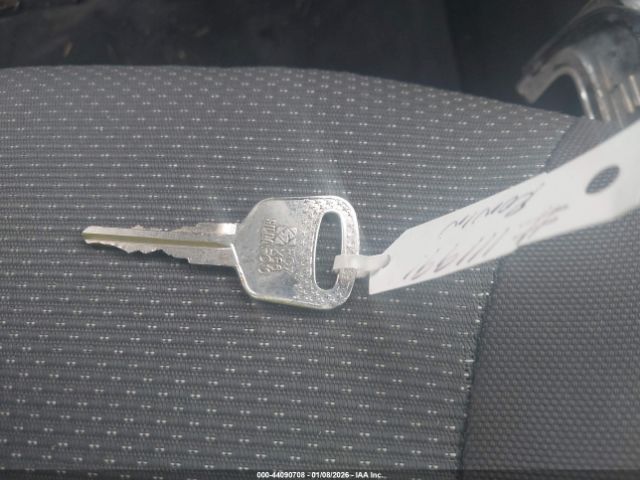 Chevrolet Aveo Lt Image 12