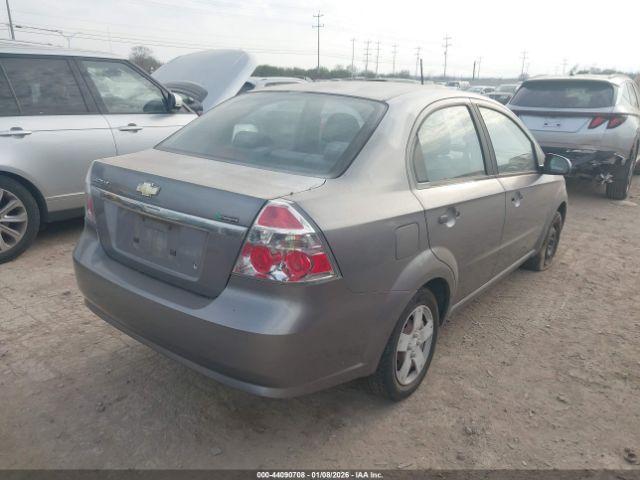 Chevrolet Aveo Lt Image 14