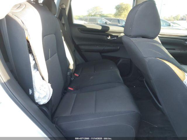 Honda CR-V Ex 2wd Image 17