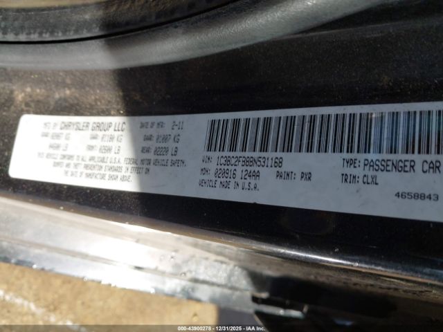 Chrysler 200 Limited Image 7