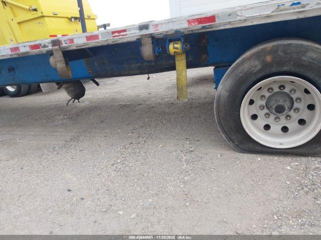Utility Trailer Mfg Flat Bed Image 13