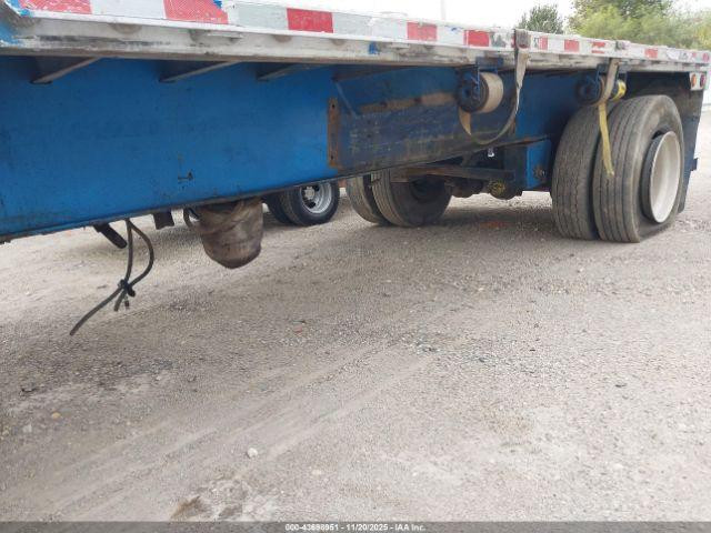 Utility Trailer Mfg Flat Bed Image 7