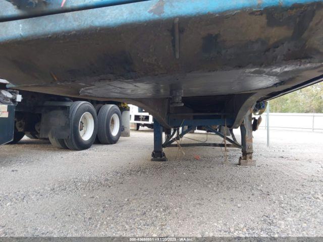 Utility Trailer Mfg Flat Bed Image 4
