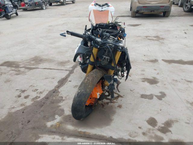 Honda Cbr1000 Rr Image 10