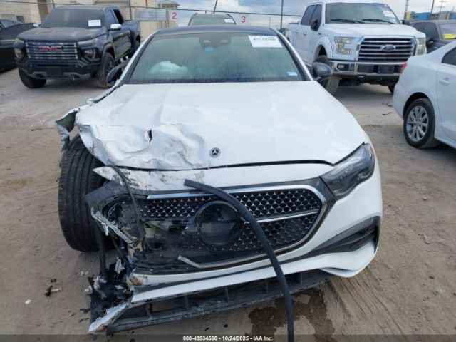 Mercedes-Benz E-Class Image 8